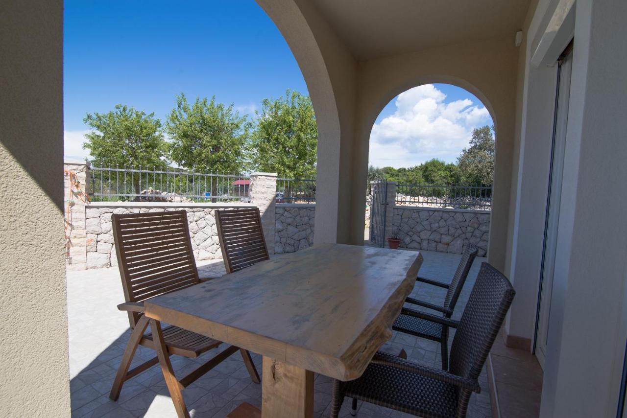Apartments With A Parking Space Punta Kriza, Cres - 8082 외부 사진